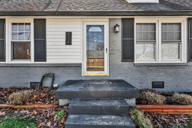 414 Newman Dr, Clarksville, TN 37042