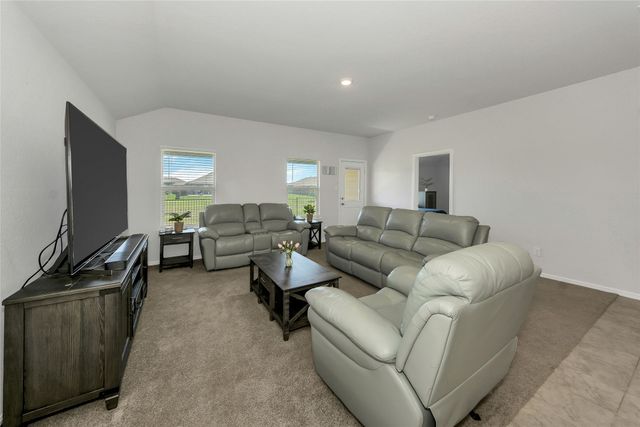 16608 Portage Street, Justin, TX 76247