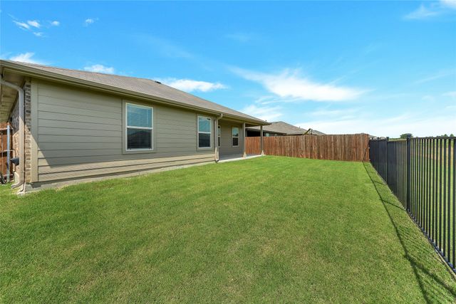 16608 Portage Street, Justin, TX 76247