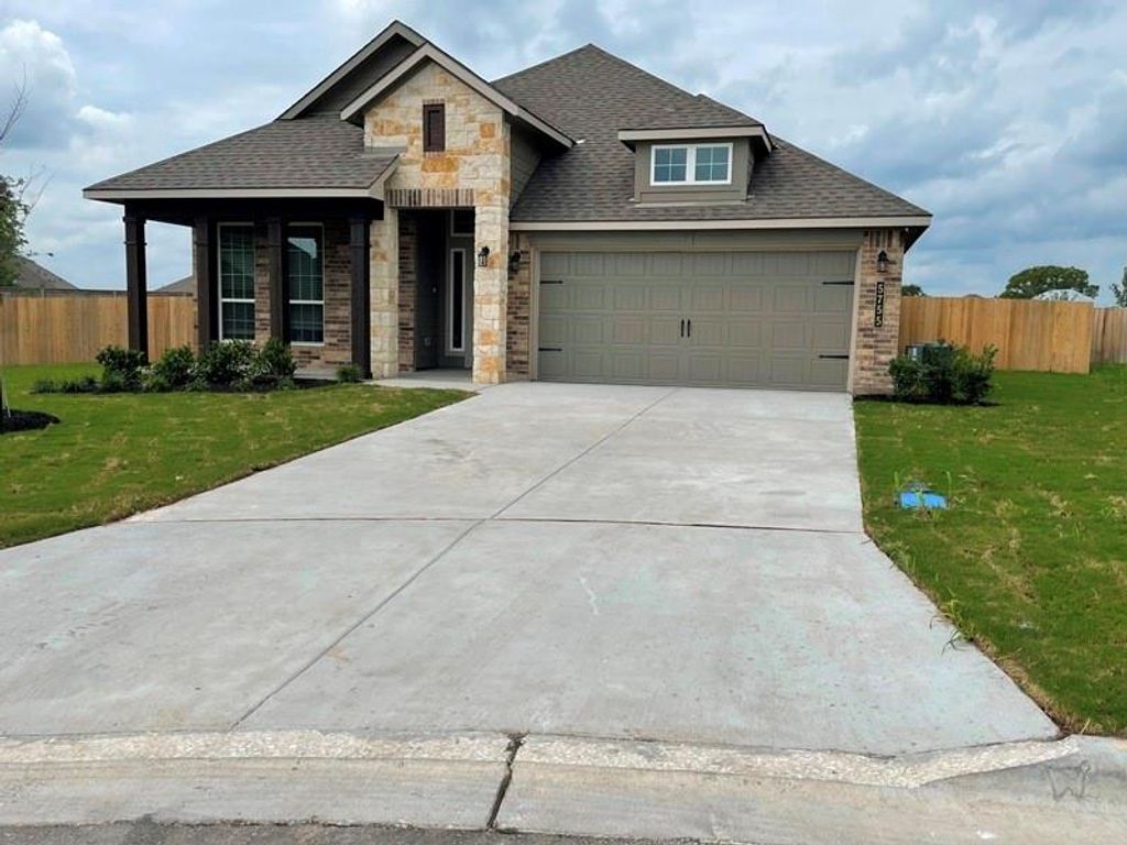 5755 Redfish CT, Belton, TX 76513