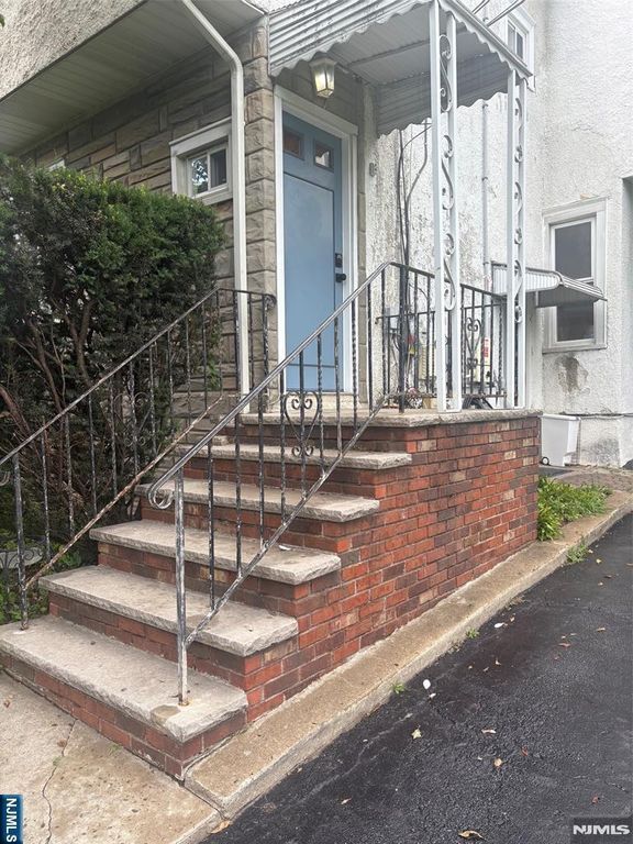 53 Harrison Avenue, Waldwick, NJ 07463