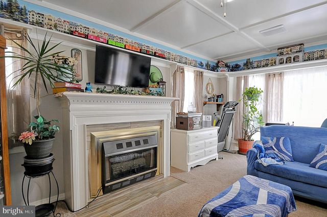 4312 MARTINSBURG PIKE, Clear Brook, VA 22624