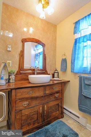 4312 MARTINSBURG PIKE, Clear Brook, VA 22624