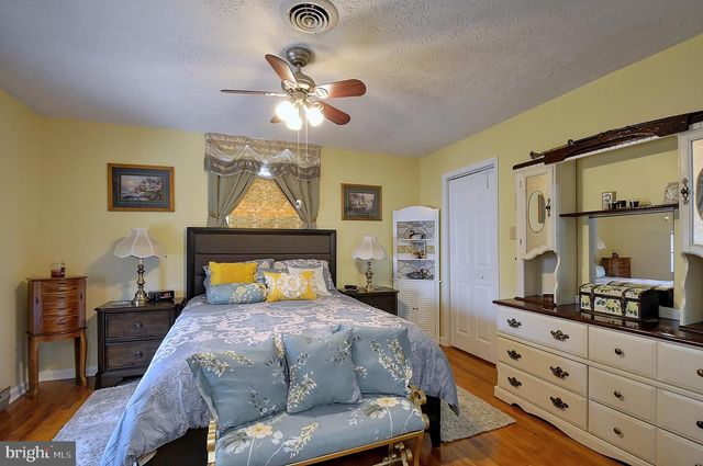 4312 MARTINSBURG PIKE, Clear Brook, VA 22624