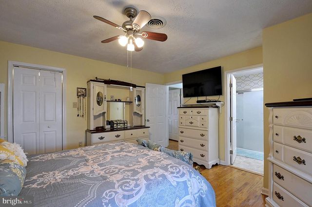 4312 MARTINSBURG PIKE, Clear Brook, VA 22624