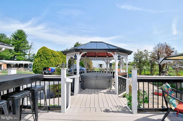 4312 MARTINSBURG PIKE, Clear Brook, VA 22624