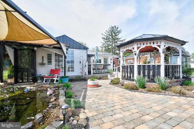 4312 MARTINSBURG PIKE, Clear Brook, VA 22624