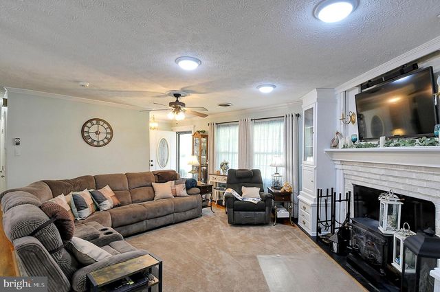4312 MARTINSBURG PIKE, Clear Brook, VA 22624