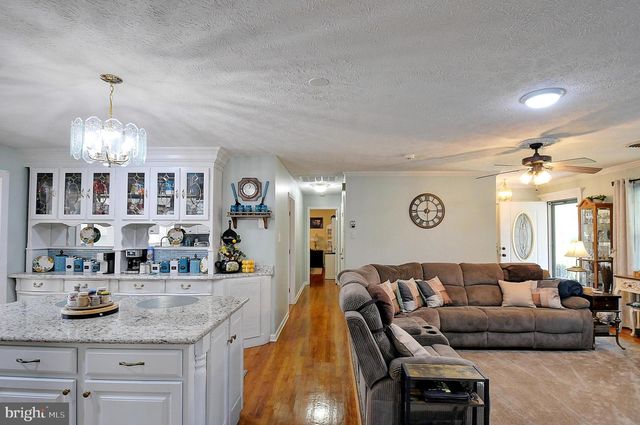 4312 MARTINSBURG PIKE, Clear Brook, VA 22624