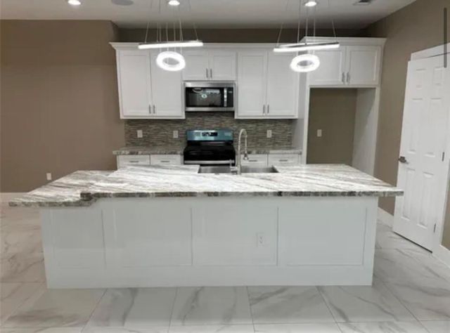 9134 Brandon Street, Houston, TX 77051