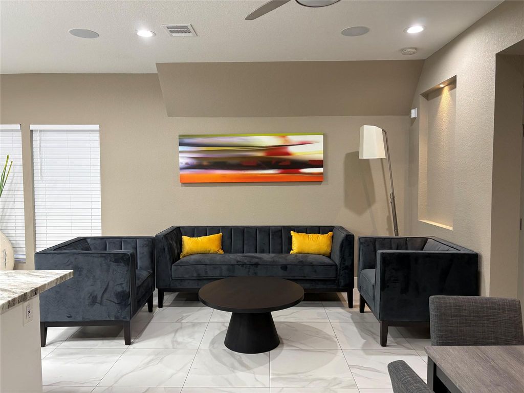 9134 Brandon Street, Houston, TX 77051