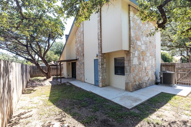 14303 Indian Woods, San Antonio, TX 78249