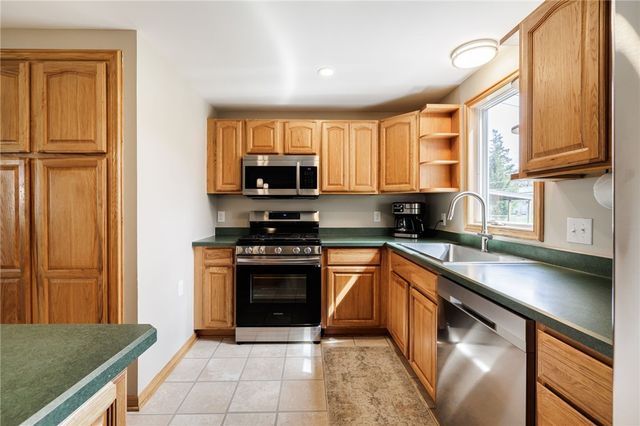 111 Alfonso Drive, Greece, NY 14626