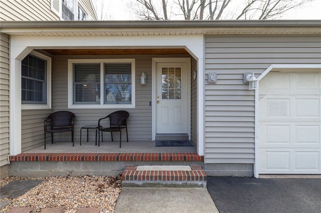 111 Alfonso Drive, Greece, NY 14626