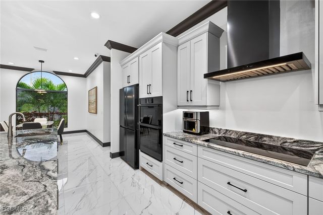 2801 SE 18th CT, Cape Coral, FL 33904