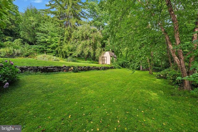 1016 TRINITY LN, Conshohocken, PA 19428