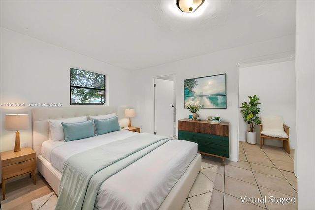 762 NE 131st St 762, North Miami, FL 33161