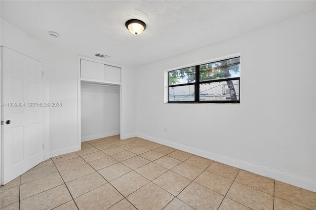 762 NE 131st St 762, North Miami, FL 33161