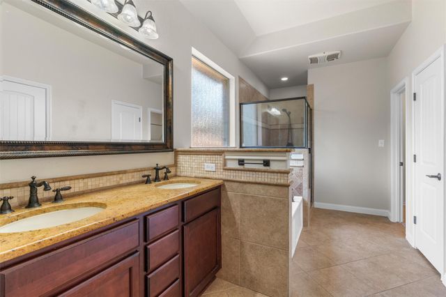504 S Gadwall LN, Cedar Park, TX 78613