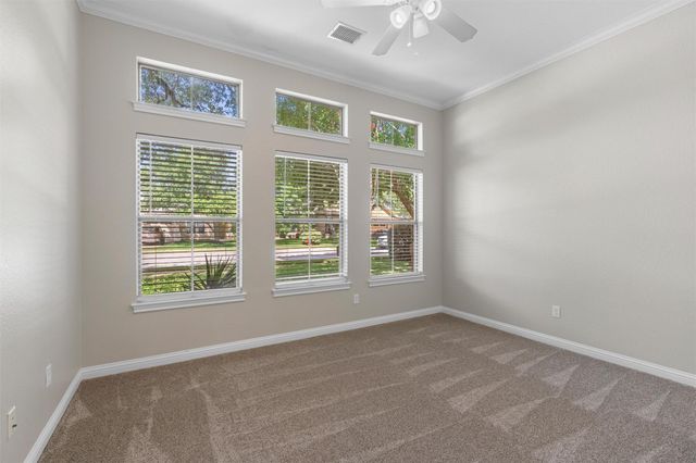 504 S Gadwall LN, Cedar Park, TX 78613
