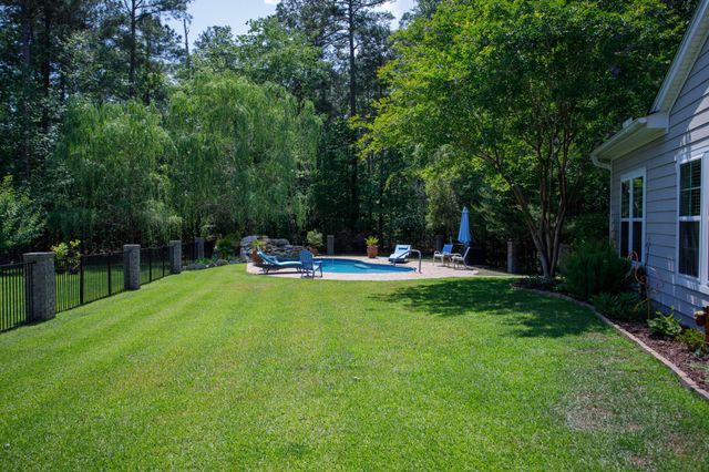 1468 Castleberry Pl., Myrtle Beach, SC 29588