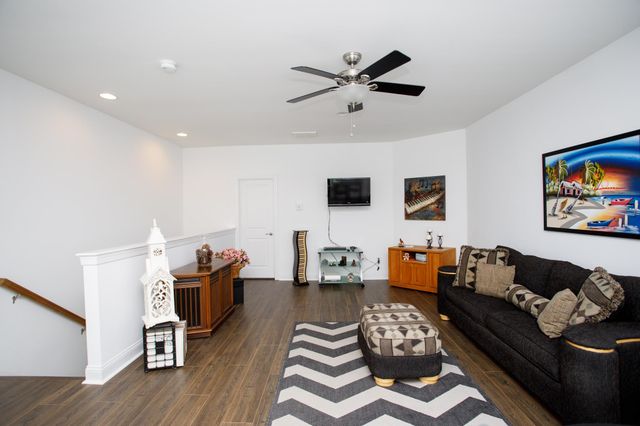 1468 Castleberry Pl., Myrtle Beach, SC 29588