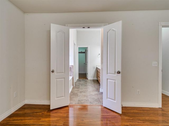 2820 SW 92nd Court, Oklahoma City, OK 73159