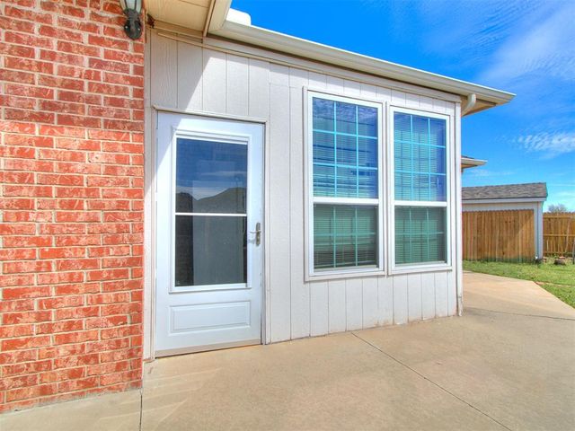 2820 SW 92nd Court, Oklahoma City, OK 73159