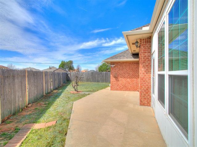 2820 SW 92nd Court, Oklahoma City, OK 73159