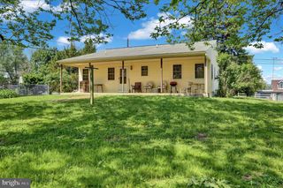 359 GIBRALTAR RD, Reading, PA 19606