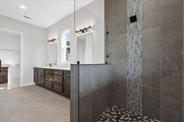 103 Arborvita PL, Bastrop, TX 78602