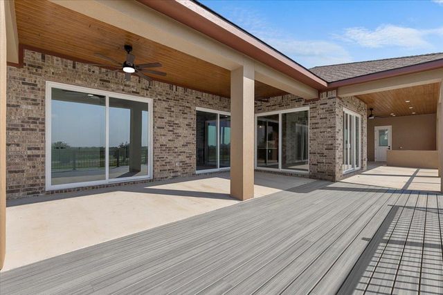 103 Arborvita PL, Bastrop, TX 78602