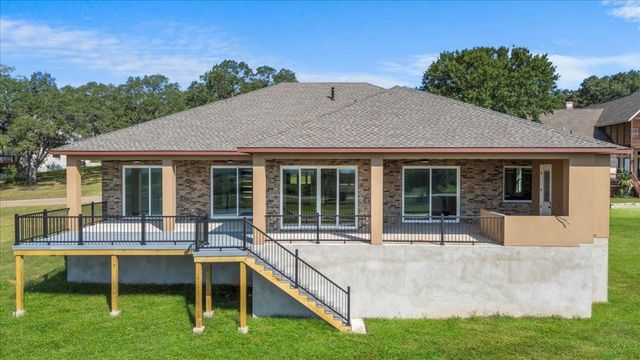 103 Arborvita PL, Bastrop, TX 78602