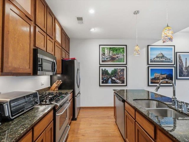 38 W GEORGIA AVE, Memphis, TN 38103