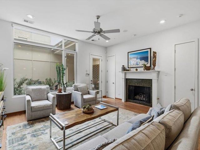 38 W GEORGIA AVE, Memphis, TN 38103