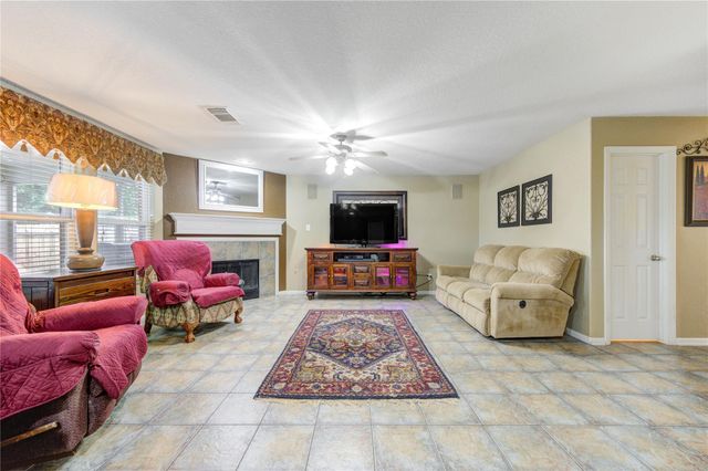 21130 Spur Ridge Court, Richmond, TX 77406
