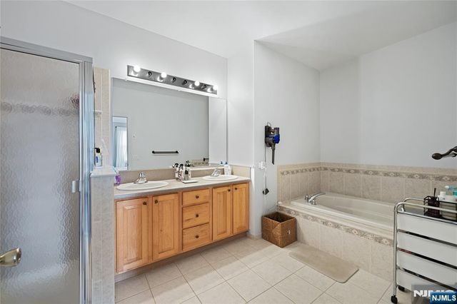 1 Barrister Street 171, Clifton, NJ 07013