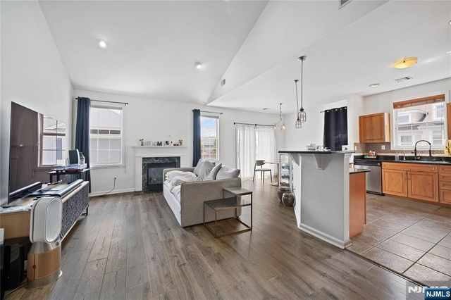 1 Barrister Street 171, Clifton, NJ 07013