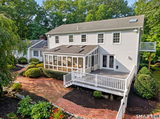 16 Cardinal Road, East Lyme, CT 06333