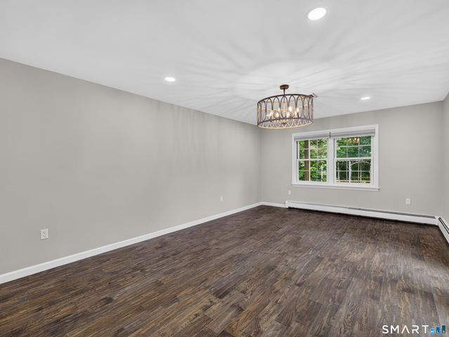 16 Cardinal Road, East Lyme, CT 06333