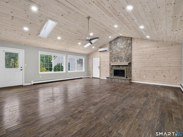 16 Cardinal Road, East Lyme, CT 06333