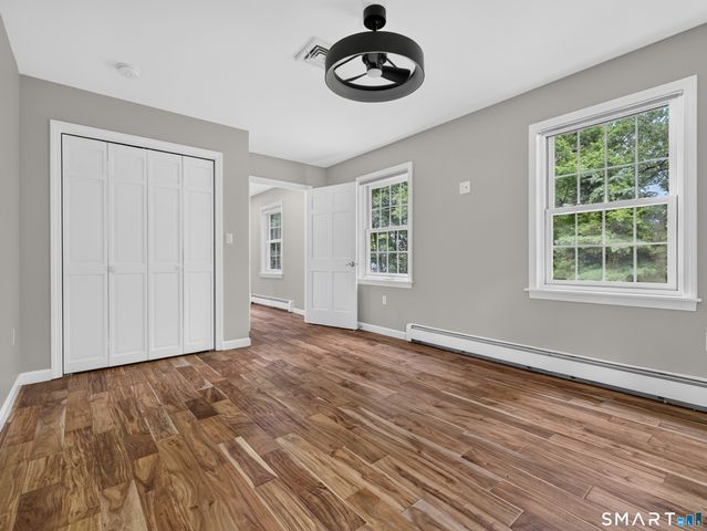 16 Cardinal Road, East Lyme, CT 06333