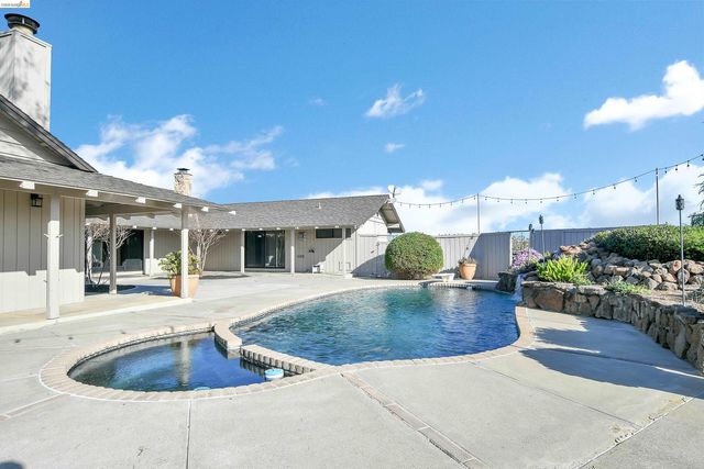 2650 Sellers Ave, Brentwood, CA 94513