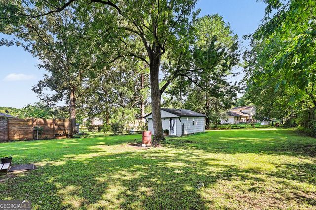 6065 Monica Drive, Morrow, GA 30260
