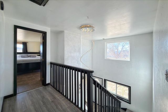 64 County Road 111, Espanola, NM 87532