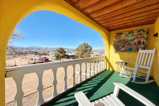 64 County Road 111, Espanola, NM 87532