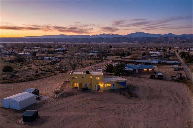 64 County Road 111, Espanola, NM 87532