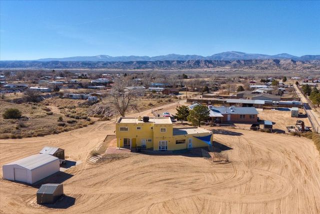 64 County Road 111, Espanola, NM 87532