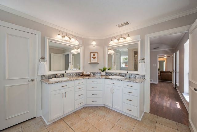 6010 La Cosa Drive, Dallas, TX 75248