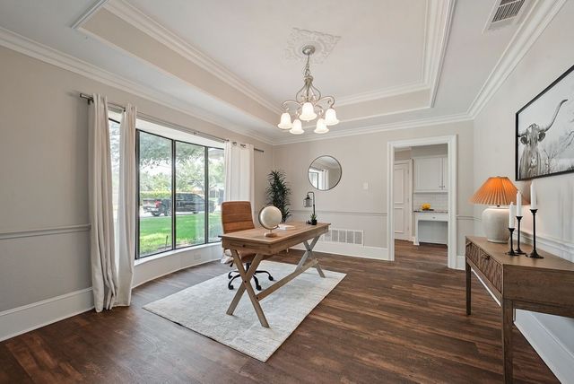 6010 La Cosa Drive, Dallas, TX 75248